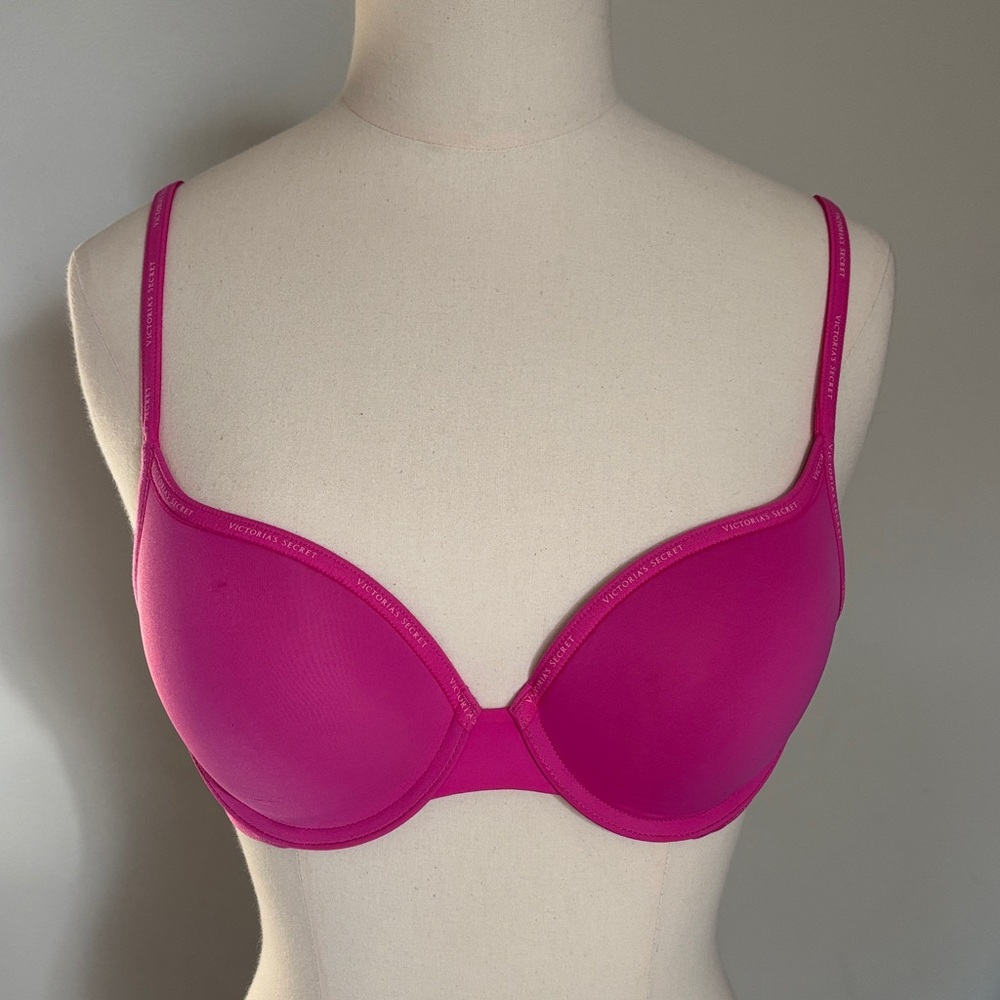 Victoria's Secret T-shirt Pushup Bra Full Coverage Pink Size 32C
